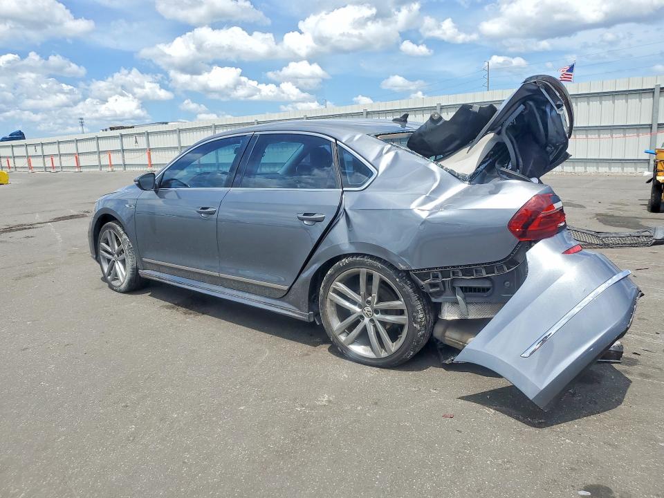 2017 Volkswagen Passat მანქანა იყიდება აუქციონზე, vin: 1VWDT7A39HC083669, აუქციონის ნომერი: 55815316