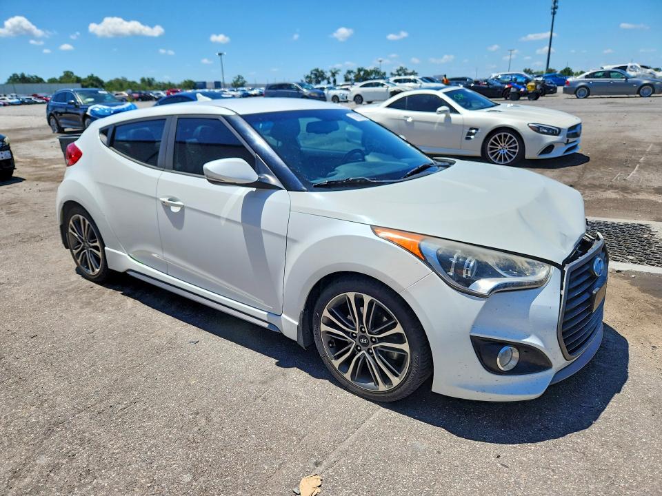 Продажа на аукционе авто 2016 Hyundai Veloster, vin: KMHTC6AE1GU293102, номер лота: 57998606