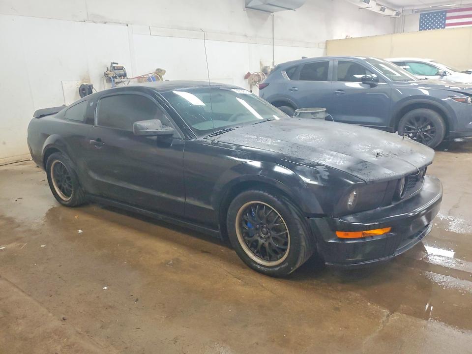 56634376 :رقم المزاد ، 1ZVFT80N265150373 vin ، 2006 Ford Mustang مزاد بيع