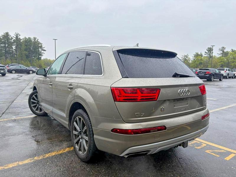 Aukcja sprzedaży 2017 Audi Q7, vin: WA1LAAF77HD007630, numer aukcji: 55846866