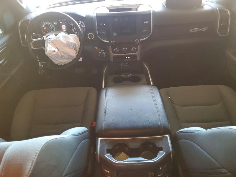 56449126 :رقم المزاد ، 1C6RREBT8MN565727 vin ، 2021 Ram 1500 مزاد بيع