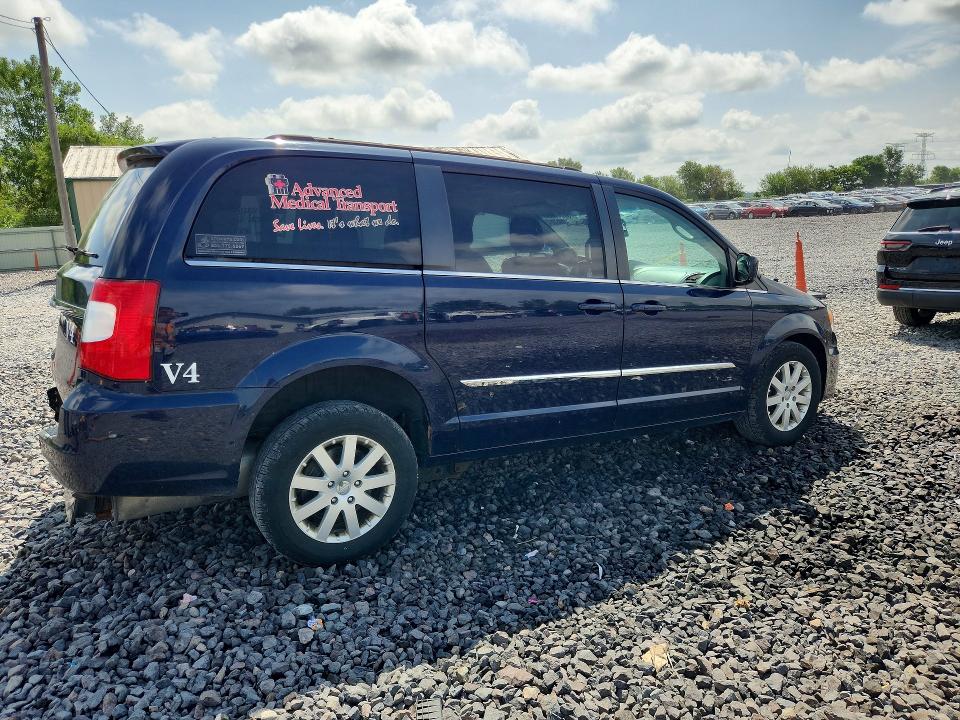 56801626 :رقم المزاد ، 2C4RC1BG6FR551613 vin ، 2015 Chrysler Town & Country مزاد بيع