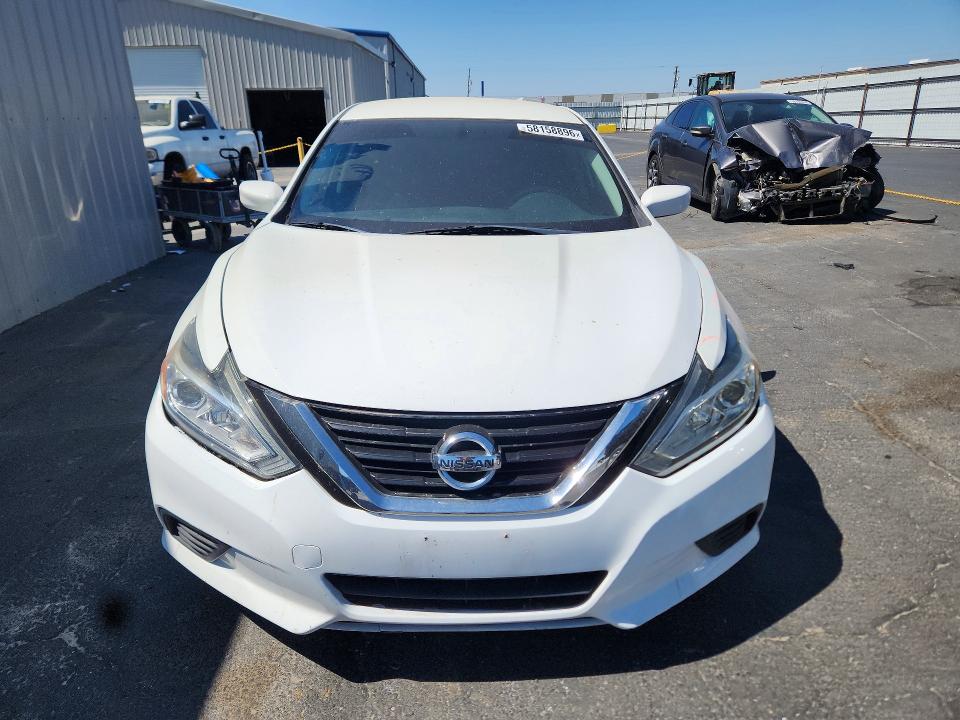 2018 Nissan Altima მანქანა იყიდება აუქციონზე, vin: 1N4AL3AP7JC159337, აუქციონის ნომერი: 58158896