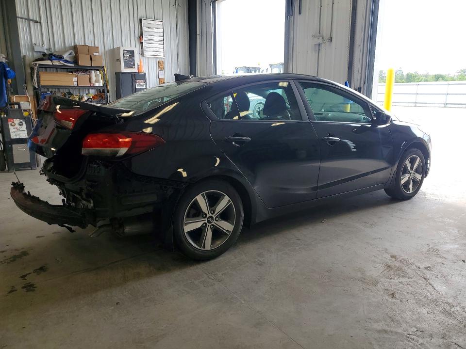 Продажа на аукционе авто 2018 Kia Forte, vin: 3KPFL4A7XJE207119, номер лота: 57298236