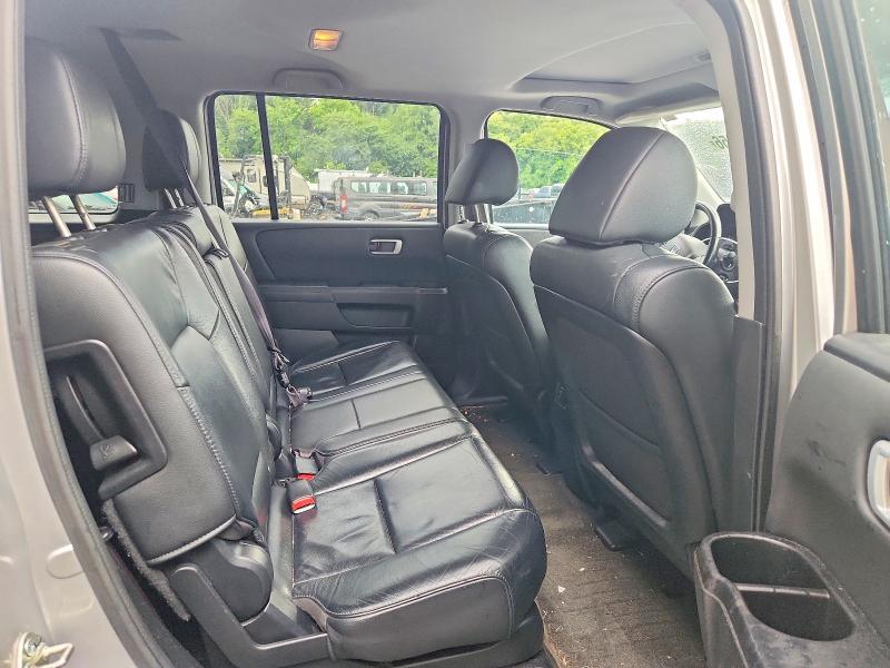 57269156 :رقم المزاد ، 5FNYF4H5XFB035115 vin ، 2015 Honda Pilot مزاد بيع