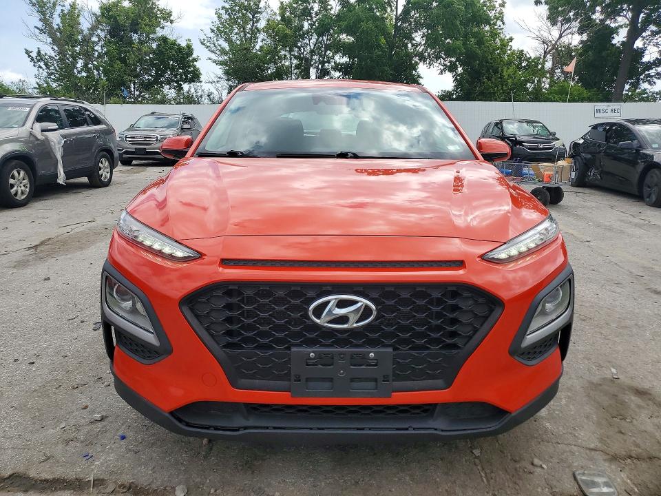 2020 Hyundai Kona მანქანა იყიდება აუქციონზე, vin: KM8K12AA9LU498832, აუქციონის ნომერი: 55633136