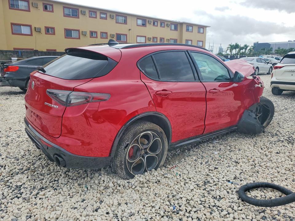 2025 Alfa Romeo Stelvio მანქანა იყიდება აუქციონზე, vin: ZASPAKANXS7D95498, აუქციონის ნომერი: 55137476