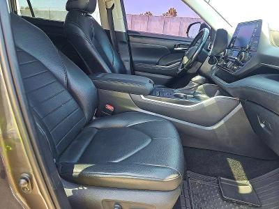 2021 Toyota Highlander მანქანა იყიდება აუქციონზე, vin: 5TDGZRAH5MS520758, აუქციონის ნომერი: 59200826