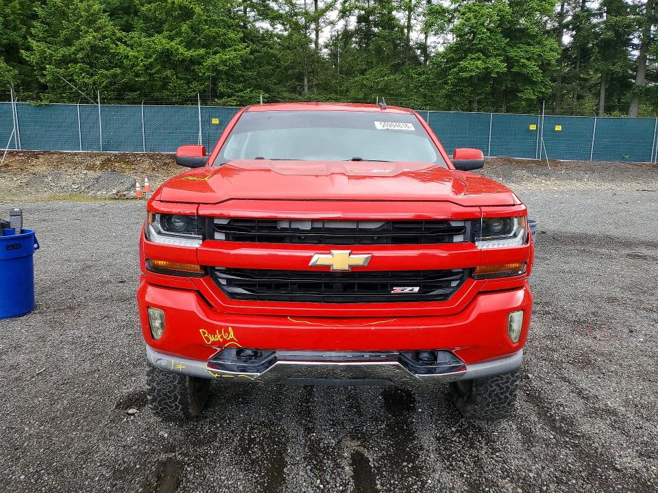 56994616 :رقم المزاد ، 3GCUKREC6HG243953 vin ، 2017 Chevrolet Silverado مزاد بيع