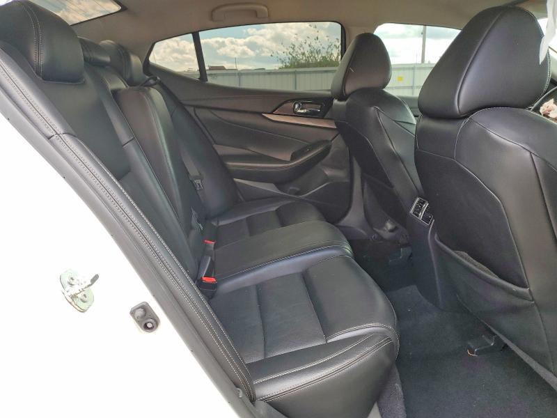 55574146 :رقم المزاد ، 1N4AA6AP6HC424850 vin ، 2017 Nissan Maxima مزاد بيع