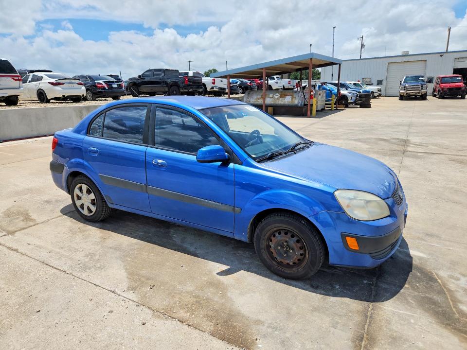57164726 :رقم المزاد ، KNADE123X66121864 vin ، 2006 Kia Rio Lx Automatic مزاد بيع