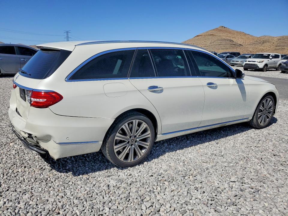 Продажа на аукционе авто 2019 Mercedes-benz E, vin: WDDZH6JB2KA607975, номер лота: 55792866