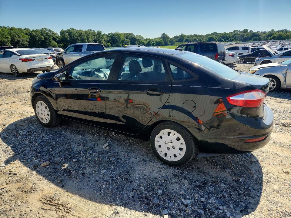 56064166 :رقم المزاد ، 3FADP4AJ0GM180041 vin ، 2016 Ford Fiesta مزاد بيع