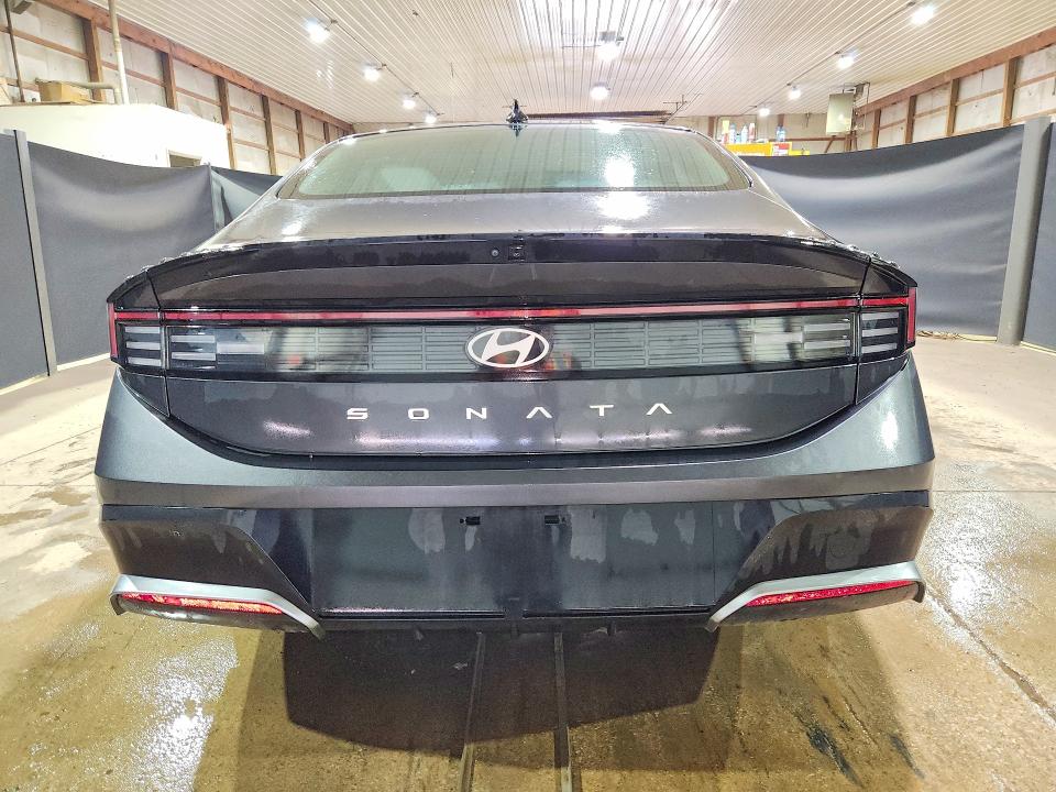 2025 Hyundai Sonata მანქანა იყიდება აუქციონზე, vin: KMHL64JA0SA471519, აუქციონის ნომერი: 56649236