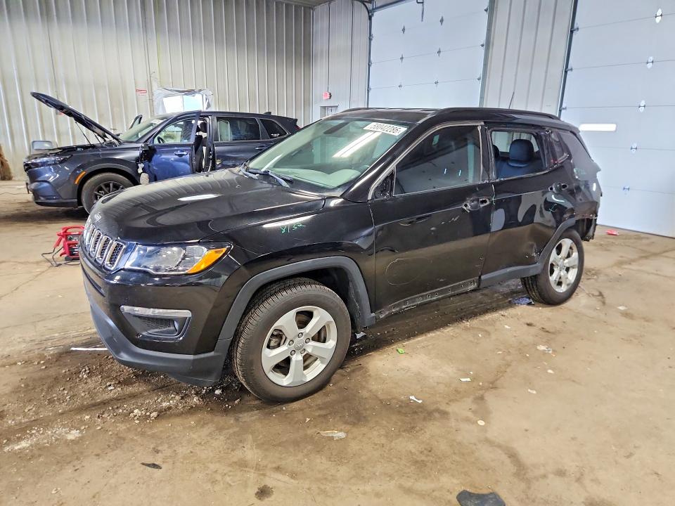 2018 Jeep Compass მანქანა იყიდება აუქციონზე, vin: 3C4NJCBB5JT272664, აუქციონის ნომერი: 58042286