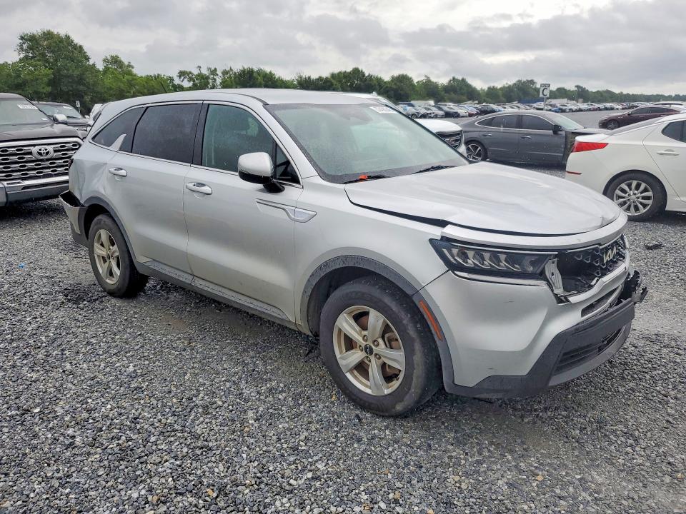 Продажа на аукционе авто 2022 Kia Sorento, vin: 5XYRG4LC2NG088163, номер лота: 57400346