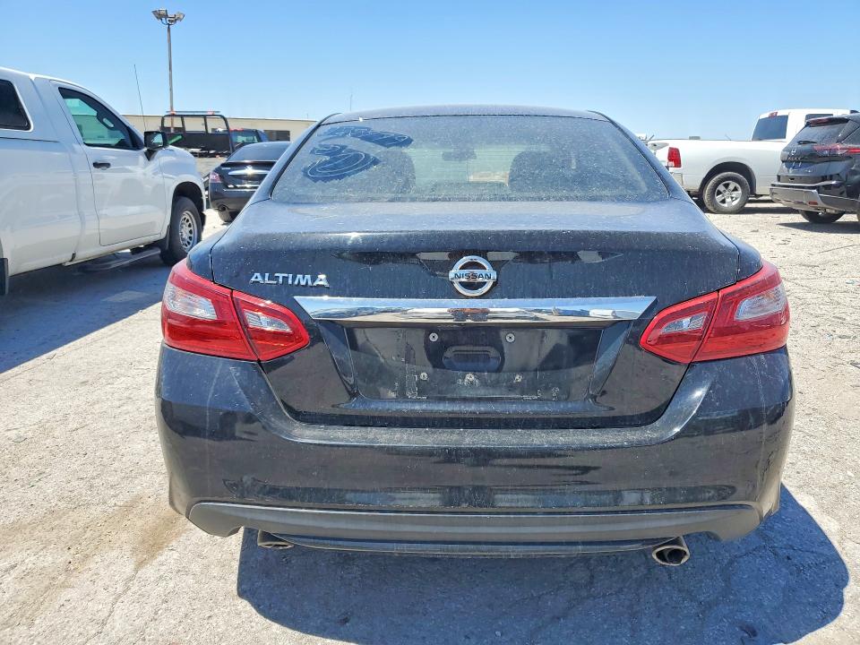 Продажа на аукционе авто 2018 Nissan Altima, vin: 1N4AL3AP0JC127779, номер лота: 55783396