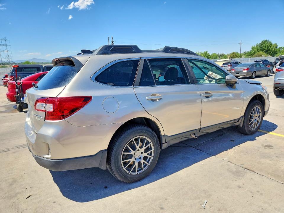 85609485 :رقم المزاد ، 4S4BSAHCXH3377643 vin ، 2017 Subaru Outback مزاد بيع