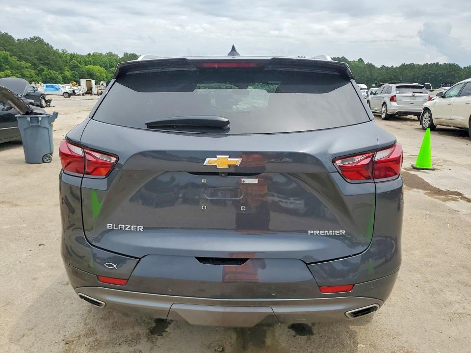2022 Chevrolet Blazer მანქანა იყიდება აუქციონზე, vin: 3GNKBFRS7NS212069, აუქციონის ნომერი: 56345576