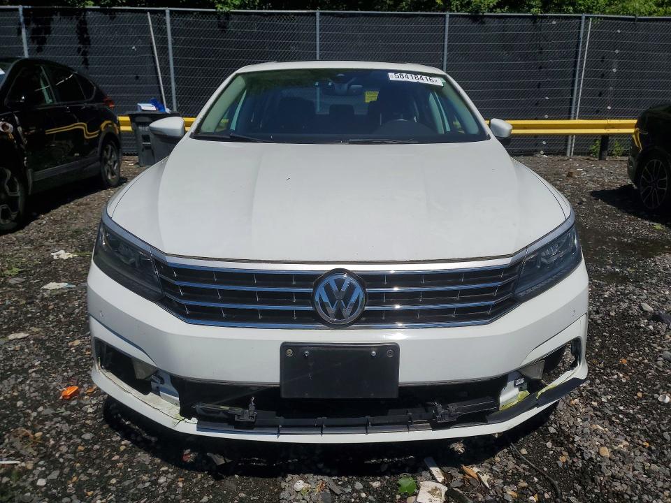 Продаж на аукціоні авто 2018 Volkswagen Passat, vin: 1VWCA7A30JC000346, номер лоту: 58418416