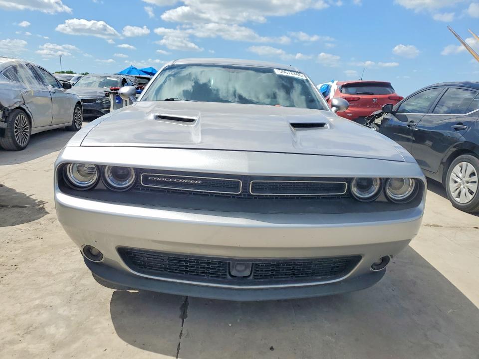 55672346 :رقم المزاد ، 2C3CDZAG2JH259382 vin ، 2018 Dodge Challenger مزاد بيع