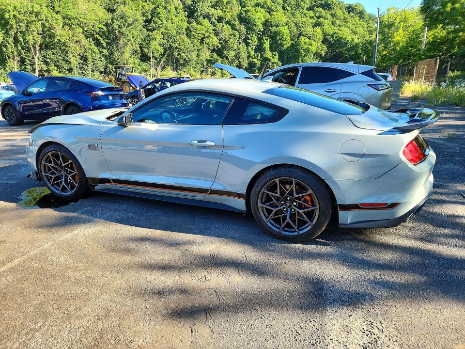 Продажа на аукционе авто 2021 Ford Mustang, vin: 1FA6P8R08M5555588, номер лота: 57564956