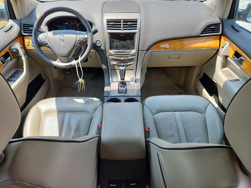 58575916 :رقم المزاد ، 2LMDJ8JK6FBL31394 vin ، 2015 Lincoln Mkx مزاد بيع