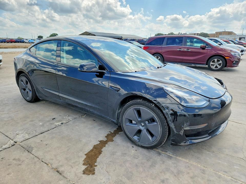 Продаж на аукціоні авто 2021 Tesla Model 3, vin: 5YJ3E1EA6MF027412, номер лоту: 57186136
