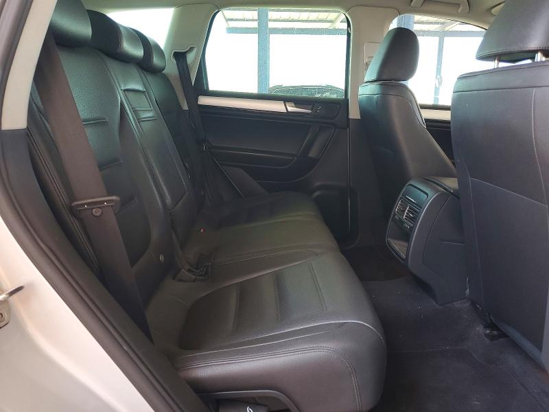 2013 Volkswagen Touareg მანქანა იყიდება აუქციონზე, vin: WVGEF9BP7DD002017, აუქციონის ნომერი: 56266516