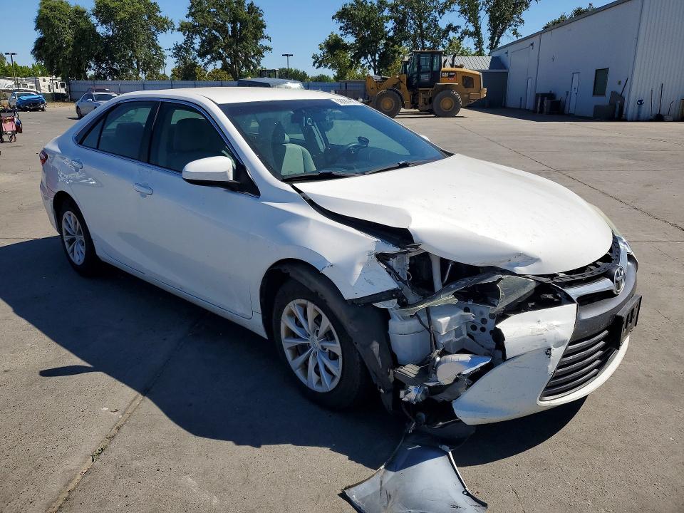 Продажа на аукционе авто 2015 Toyota Camry, vin: 4T4BF1FK8FR492351, номер лота: 58762056