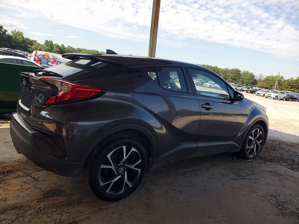 2018 Toyota C-hr მანქანა იყიდება აუქციონზე, vin: NMTKHMBX9JR042361, აუქციონის ნომერი: 58238756