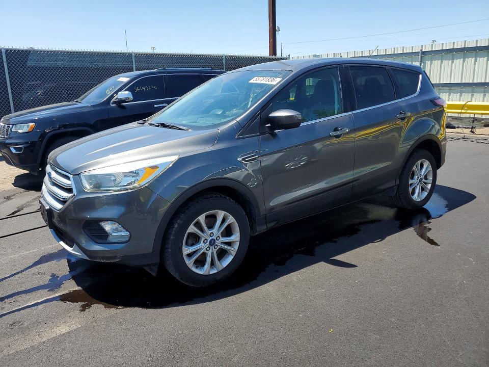 2017 Ford Escape მანქანა იყიდება აუქციონზე, vin: 1FMCU9GD6HUC74849, აუქციონის ნომერი: 55781836