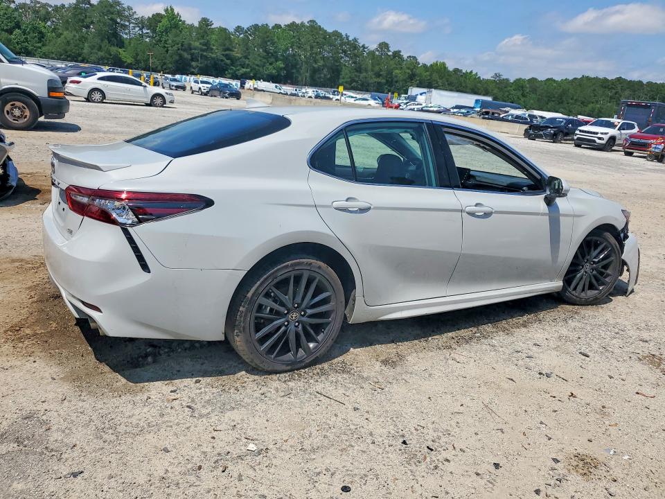 55038476 :رقم المزاد ، 4T1K61AK1RU236879 vin ، 2024 Toyota Camry مزاد بيع