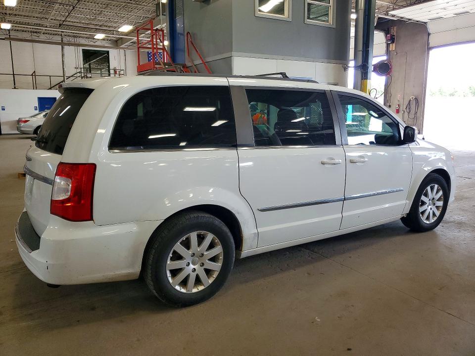 58489596 :رقم المزاد ، 2C4RC1BG3FR534333 vin ، 2015 Chrysler Town & Country مزاد بيع