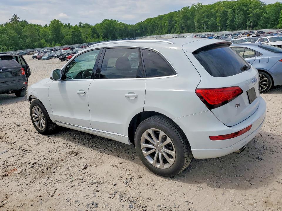Продажа на аукционе авто 2014 Audi Q5, vin: WA1LFAFP3EA113877, номер лота: 53900256