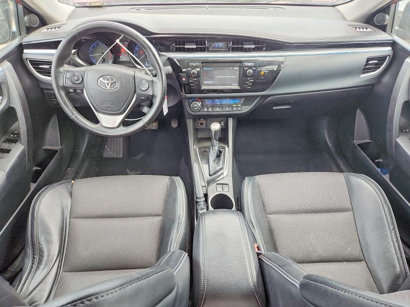 55893016 :رقم المزاد ، 5YFBURHE8FP280525 vin ، 2015 Toyota Corolla مزاد بيع