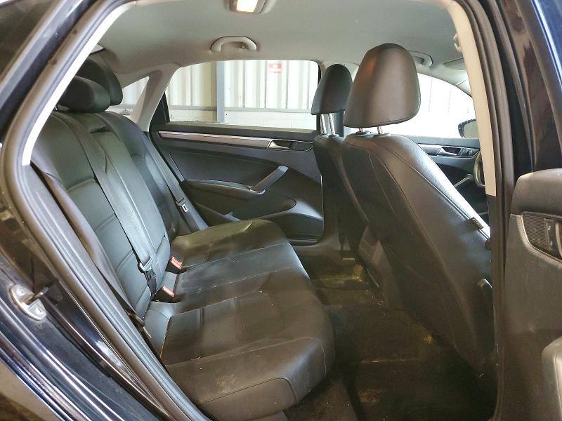 55179966 :رقم المزاد ، 1VWDT7A31HC065523 vin ، 2017 Volkswagen Passat مزاد بيع