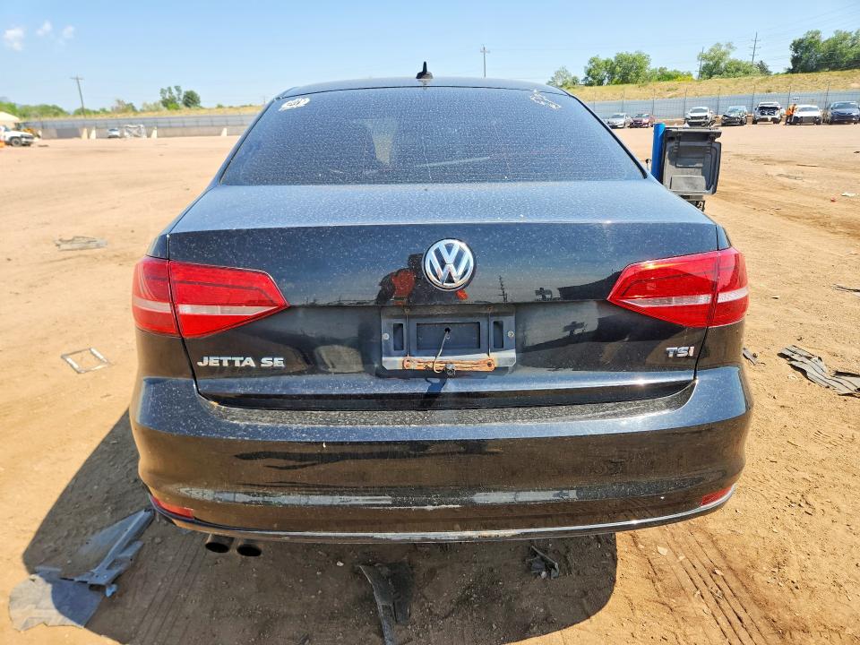 2015 Volkswagen Jetta მანქანა იყიდება აუქციონზე, vin: 3VWD07AJ9FM404337, აუქციონის ნომერი: 58476396