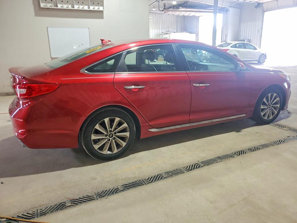 57577536 :رقم المزاد ، 5NPE34AF5FH099918 vin ، 2015 Hyundai Sonata مزاد بيع