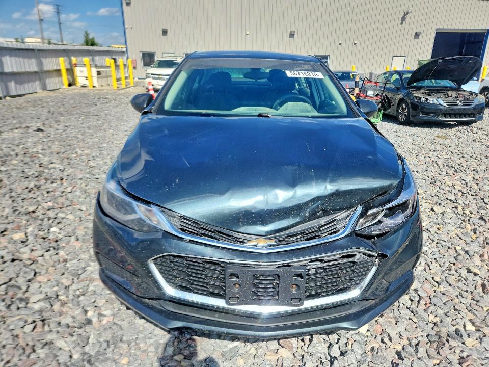 56716216 :رقم المزاد ، 1G1BE5SM0J7190326 vin ، 2018 Chevrolet Cruze مزاد بيع