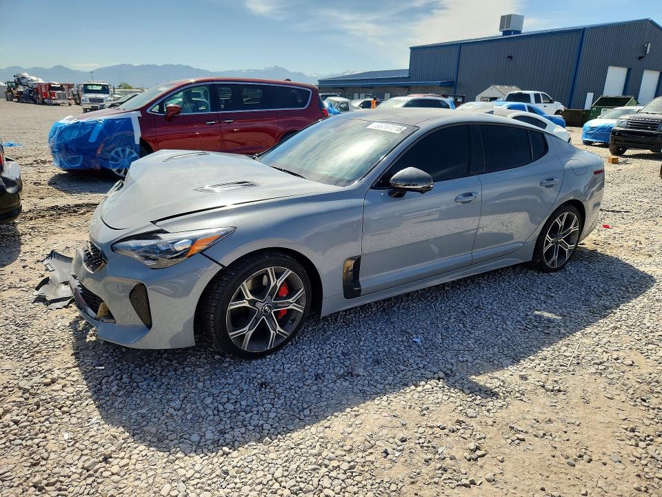 2023 Kia Stinger მანქანა იყიდება აუქციონზე, vin: KNAE55LC4P6134556, აუქციონის ნომერი: 55787216