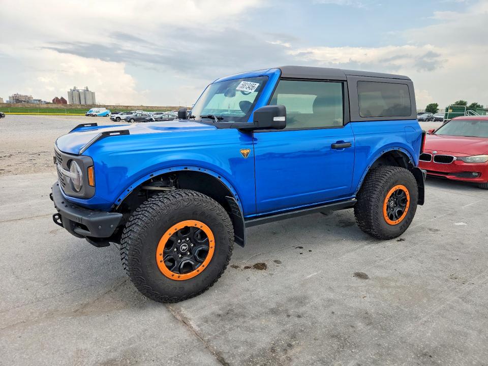 58813456 :رقم المزاد ، 1FMDE5CP0MLB00432 vin ، 2021 Ford Bronco مزاد بيع