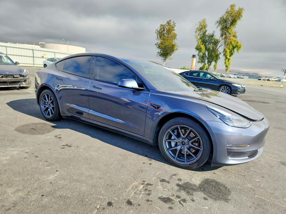 Продажа на аукционе авто 2022 Tesla Model 3, vin: 5YJ3E1EB6NF315537, номер лота: 58477566