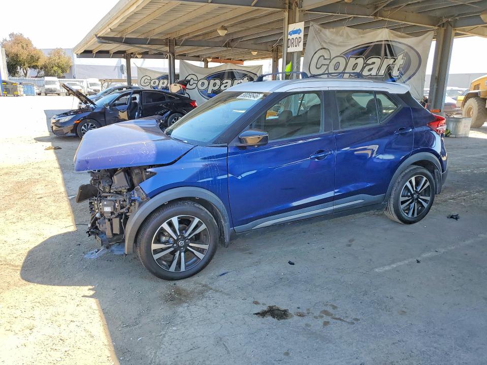 2018 Nissan Kicks მანქანა იყიდება აუქციონზე, vin: 3N1CP5CU9JL532326, აუქციონის ნომერი: 58059546