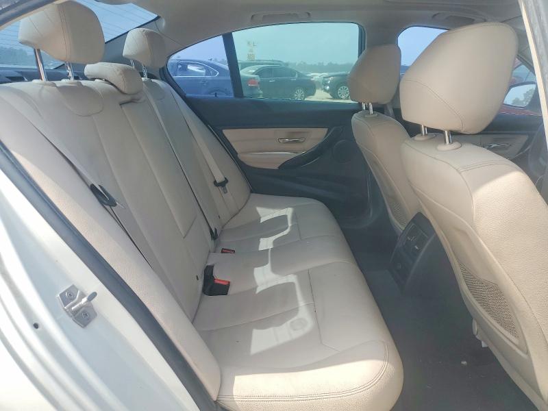 Продажа на аукционе авто 2016 Bmw 320, vin: WBA8E1G54GNT37406, номер лота: 58126086