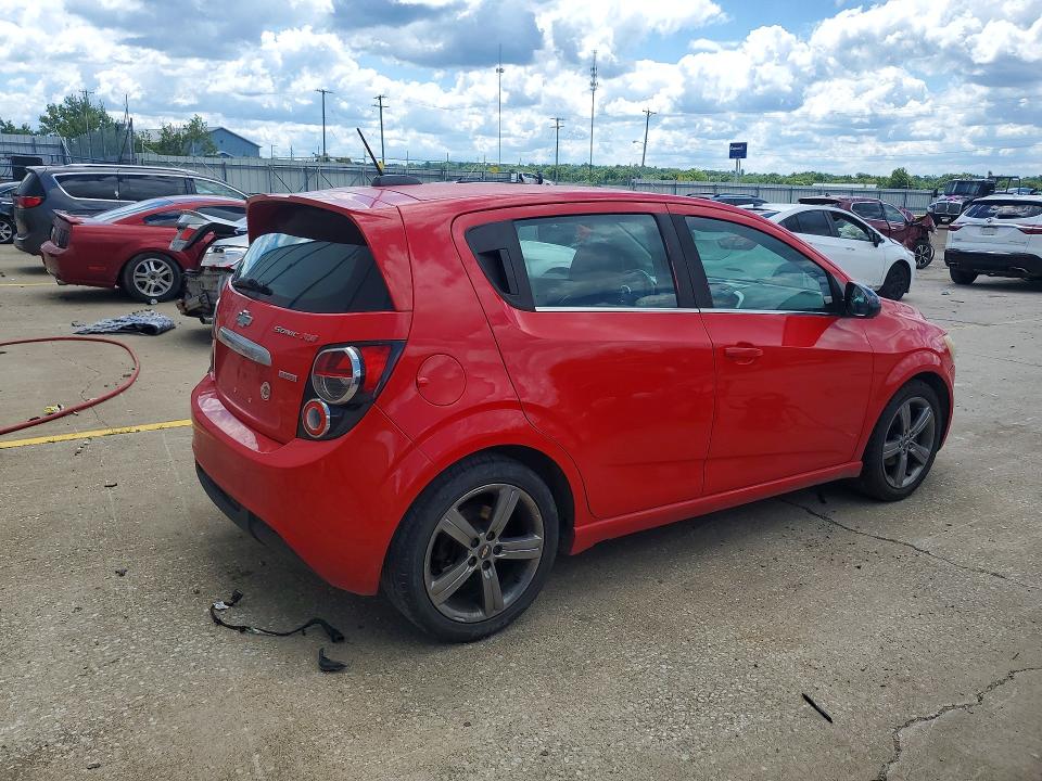 57486096 :رقم المزاد ، 1G1JG6SB5F4119285 vin ، 2015 Chevrolet Sonic مزاد بيع