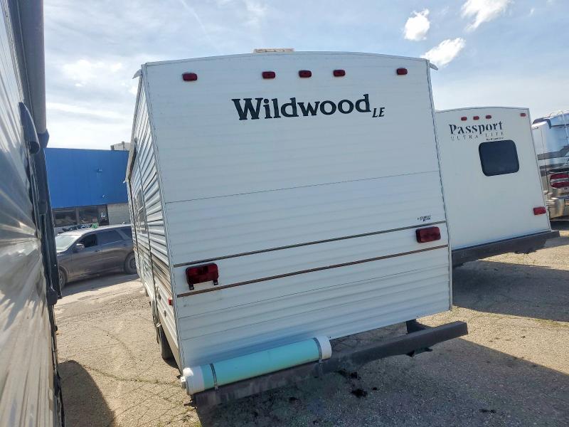 56609616 :رقم المزاد ، 4X4TWDE244Y232972 vin ، 2004 Forest River Wildwood Towables مزاد بيع