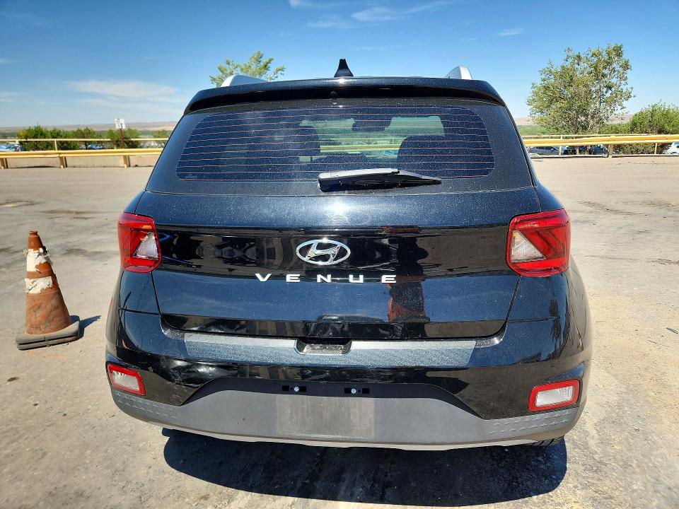 Продажа на аукционе авто 2022 Hyundai Venue, vin: KMHRC8A34NU207766, номер лота: 57430116