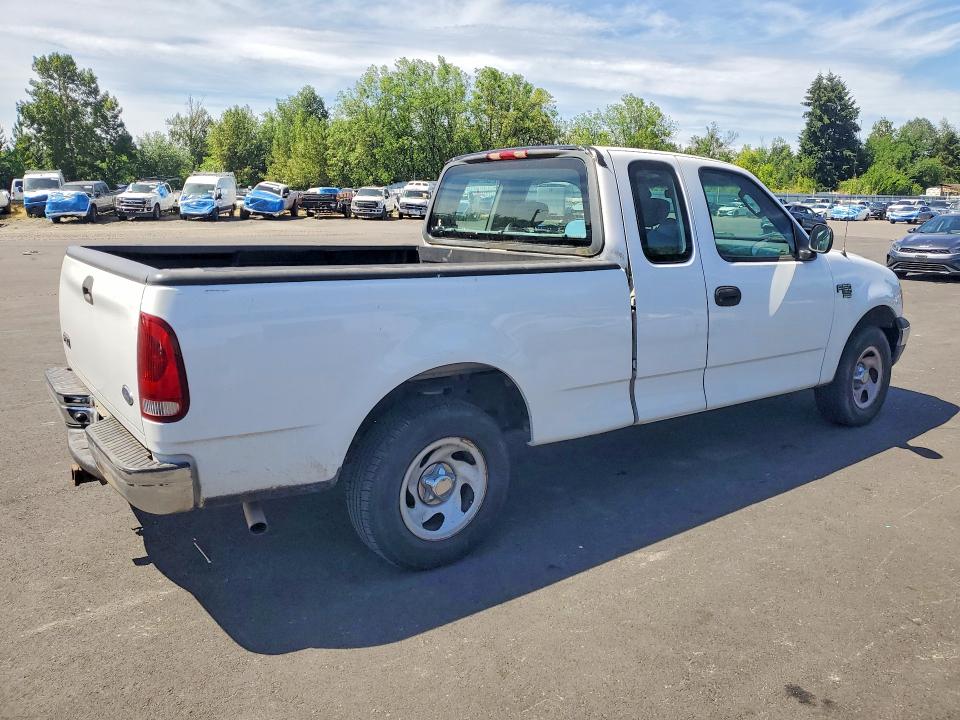 57719296 :رقم المزاد ، 1FTRX17W02NB82565 vin ، 2002 Ford F-150 مزاد بيع