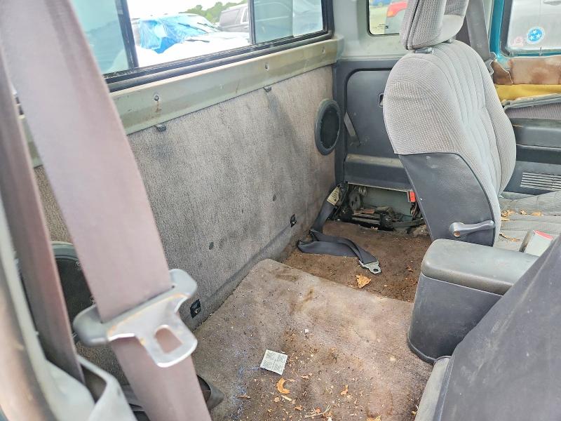 58194586 :رقم المزاد ، 1N6HD16Y1SC309694 vin ، 1995 Nissan Truck مزاد بيع